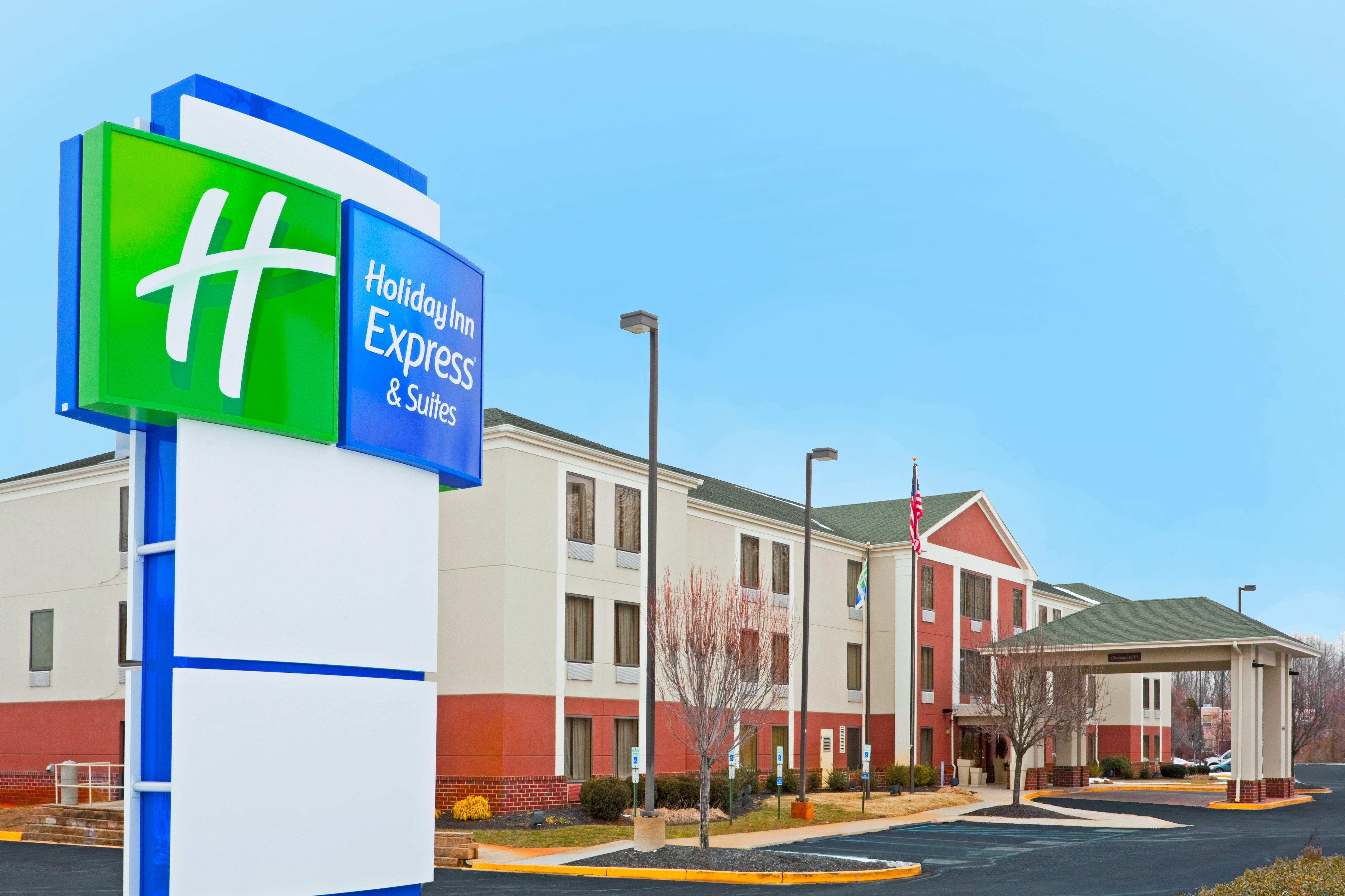 Holiday Inn Express & Suites Carneys Point - Pennsville By Ihg Exterior foto