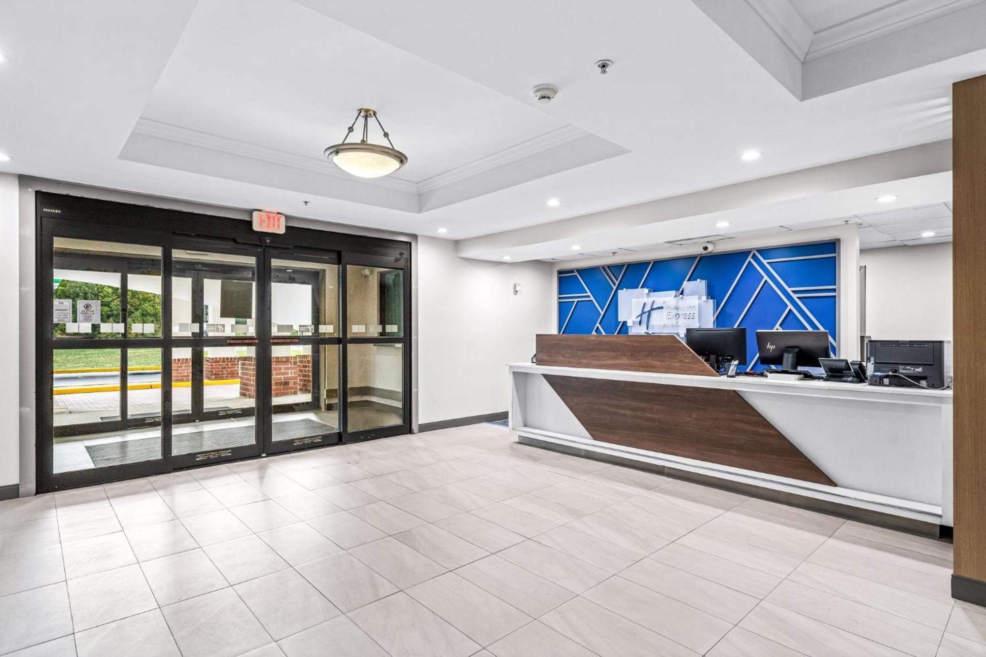Holiday Inn Express & Suites Carneys Point - Pennsville By Ihg Exterior foto