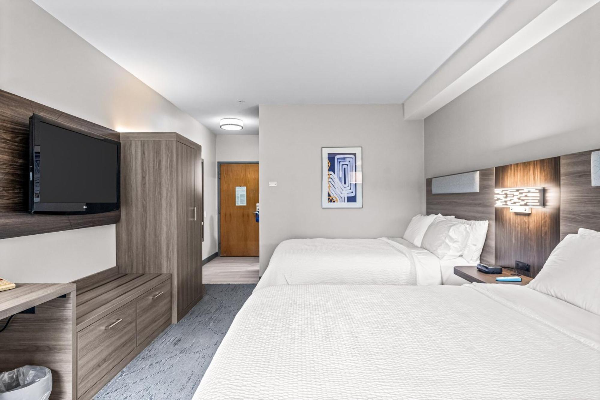 Holiday Inn Express & Suites Carneys Point - Pennsville By Ihg Exterior foto