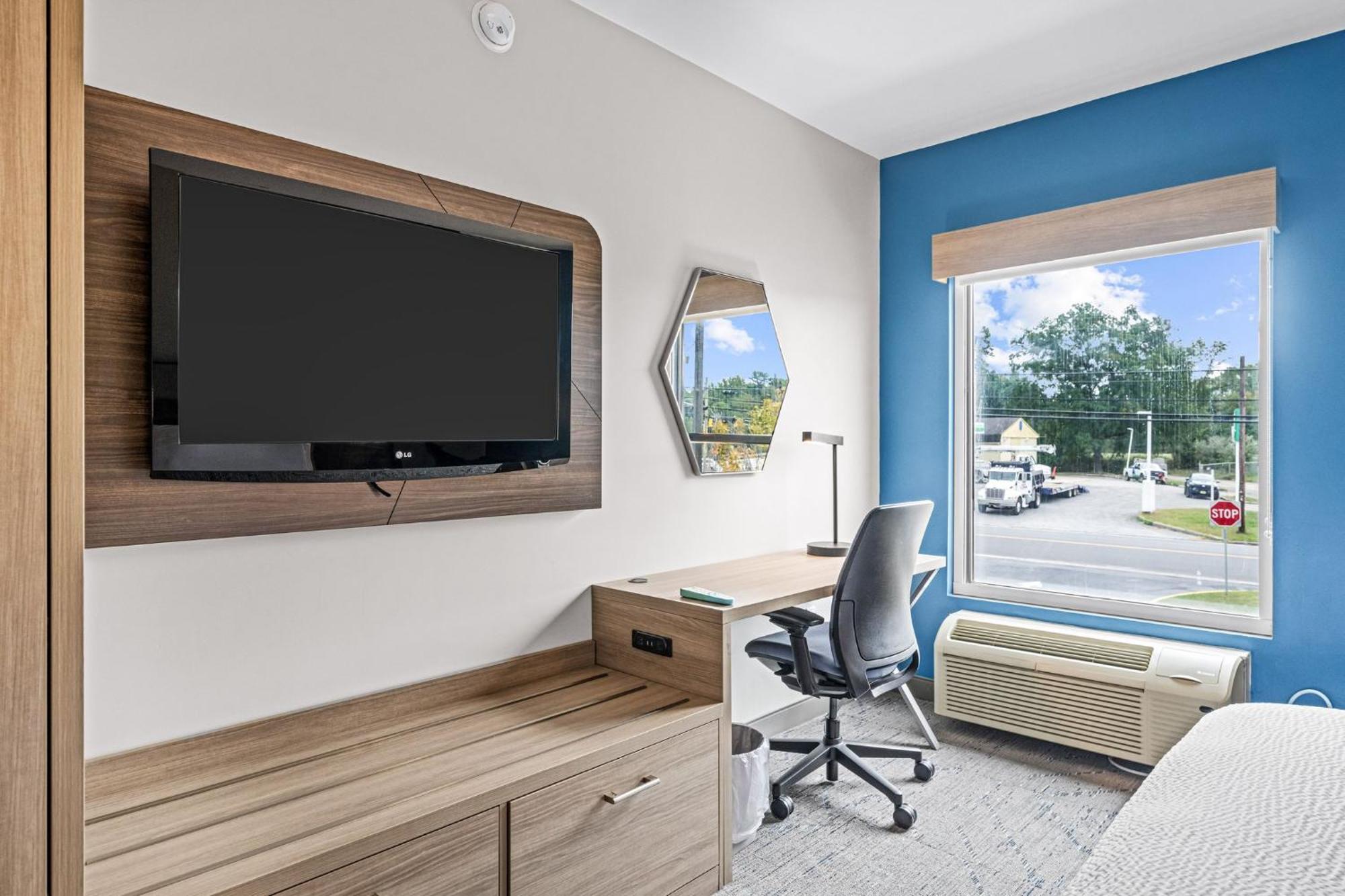 Holiday Inn Express & Suites Carneys Point - Pennsville By Ihg Exterior foto